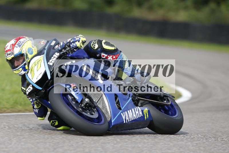 /53 16.09.2025 Track Day Domi Aegerter ADR/Gruppe rot/77